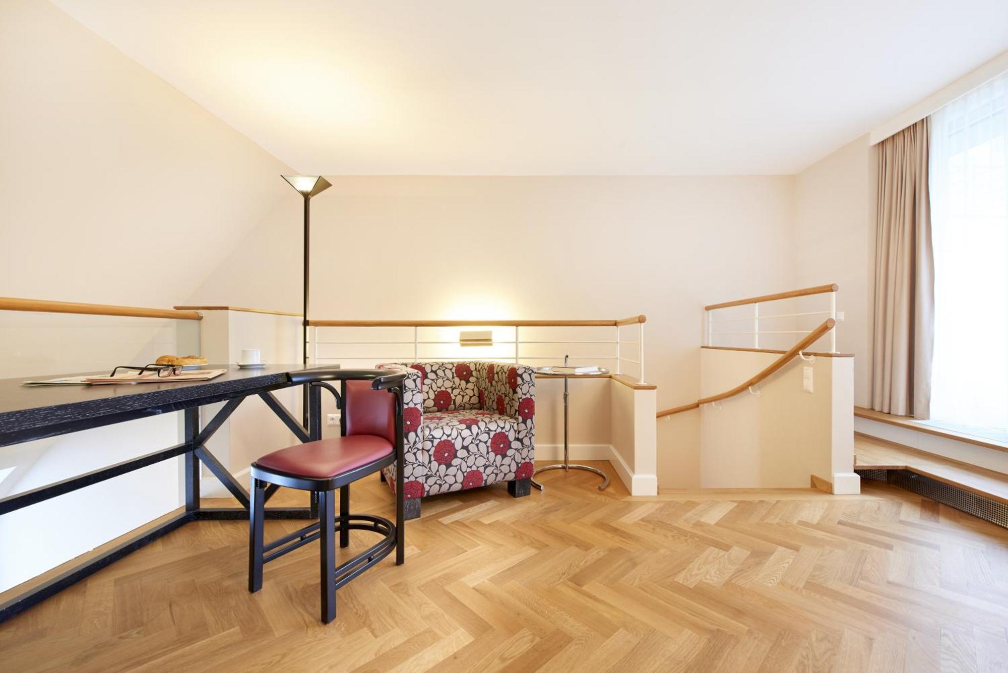 Singerstrasse 21/25 Aparthotel 4*